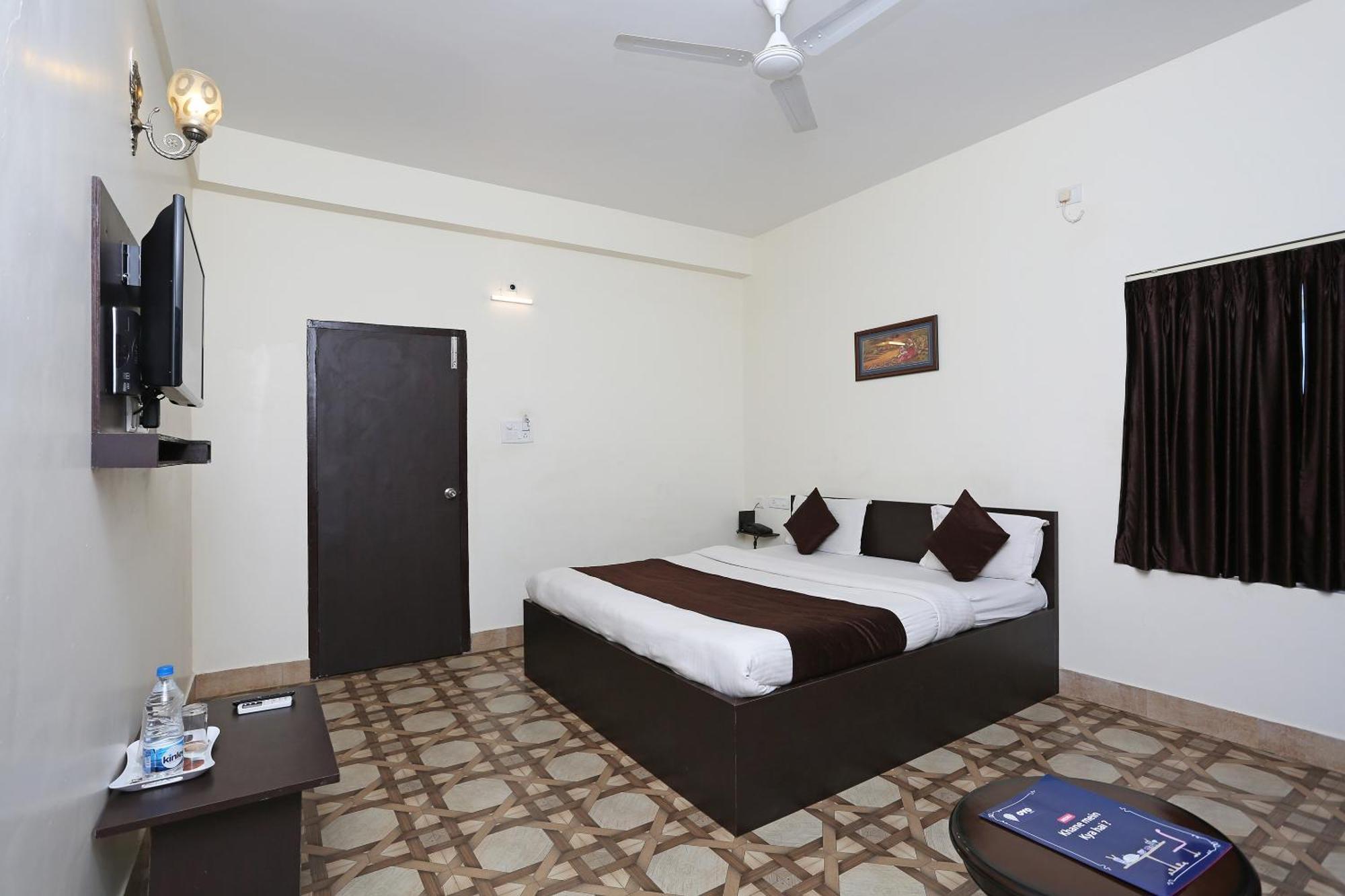 Oyo Stellar Resort Bhubaneswar Extérieur photo